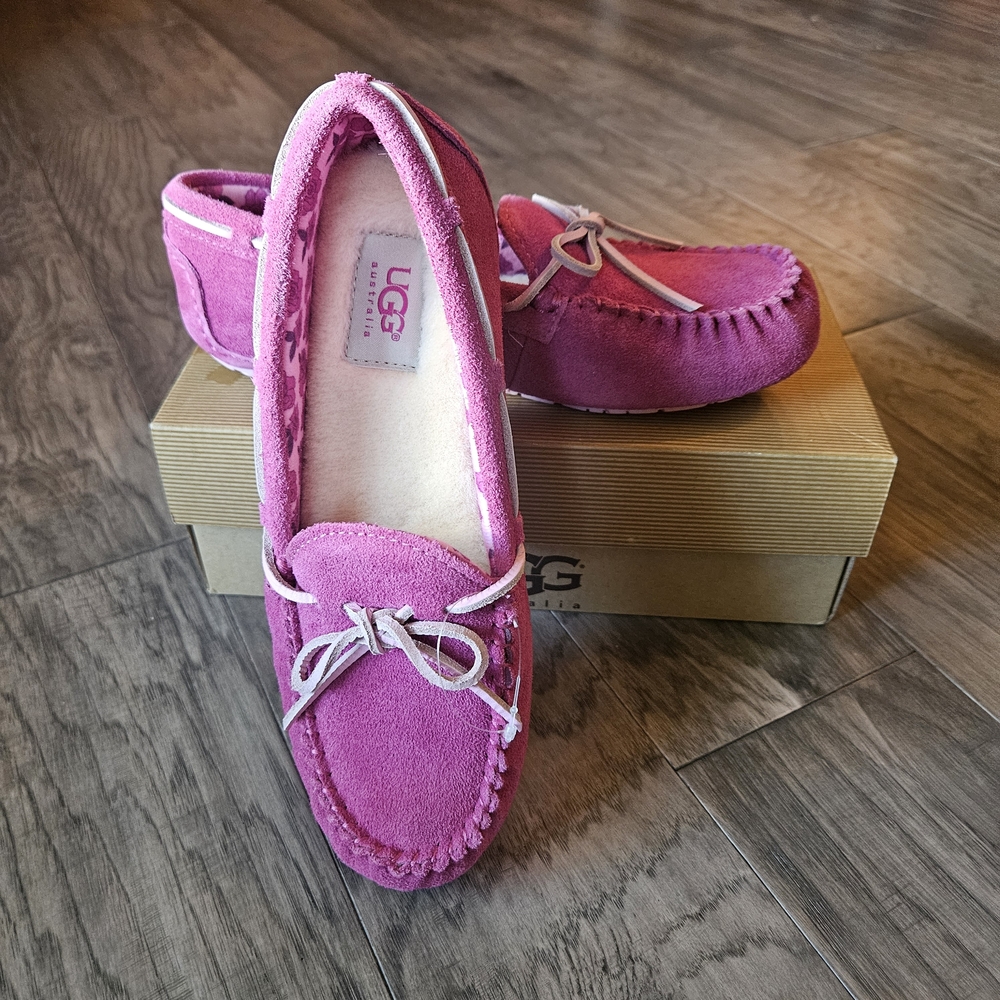UGG Pink Women's Slippers